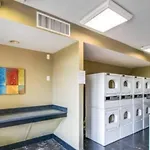 Riverfront Retreat-near Broadway, Pool, Park Free * Nashville
