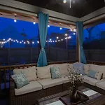 Holiday home Private Backyard - Near Bicentennial Park