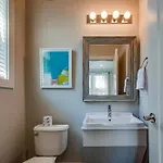 Charming - Near Dt Pet Friendly