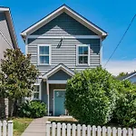 Charming Home - Near Dt Pet Friendly