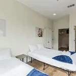 Trendy For 8 In Highly Walkable Neighborhood Holiday home *