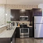 1 Bdr Loft Near The Parthenon Nashville