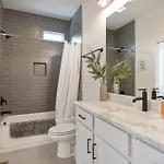Modern Music Terrace Getaway Nashville