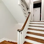 Centennial Park Getaway - 2bdrm *