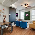 Centennial Park Getaway - 2bdrm Apartment *