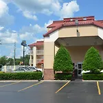 Days Inn By Wyndham Airport Nashville East