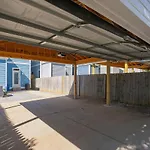 1a Rooftop Deck, 3mi Broadway, Side By Side Available Holiday home *