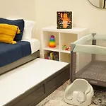Music Family Retreat - Near Airport, Downtown Holiday home
