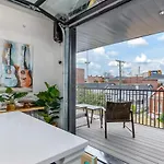 Apartment Oasis At The Muse Modern 2br With Balcony & Rooftop Views