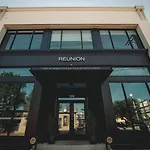 Reunion Hotel