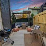 Boho-chic With A Hot Tub, Fire Pit Nashville