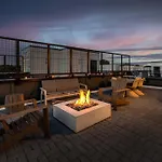 8br Rooftops With Hot Tub Fire Pit Skyline Views Holiday home *