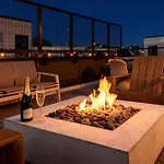 8br Rooftops With Hot Tub Fire Pit Skyline Views