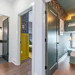 Holiday home 8br Rooftops With Hot Tub Fire Pit Skyline Views Nashville