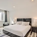 Apartment Gulch Downtown Skyline View *