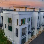 Gulch Downtown Skyline View Apartment