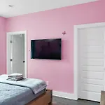 Hottub/karaoke-10min To Dt-9 Beds-swiftie's Holiday home *