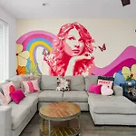 Holiday home Hottub/karaoke-10min To Dt-9 Beds-swiftie's