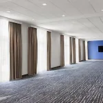 Glo Best Western Nashville Airport