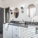 The Vault Royale By Local Holiday home