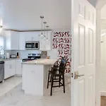 Steps From Vandy, Live Music-Downtown 9 Mins Away!