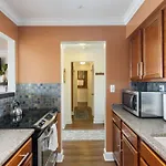 Downtown -788 Apartment