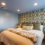 In The Heart Of - Unit794 Nashville