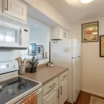 Downtown Riverfront Unit 790 Apartment