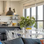 The Carter By Avantstay Apartment