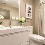 Holiday home Downtown Luxury - 10 Beds & Free Parking
