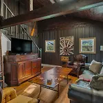 The Whiskey River Lodge