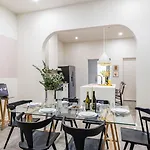 Outrider Buyout - 2 Units By Avantstay * Nashville