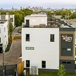 Luxe 4br With Fire Pit Grill And Views * Nashville