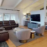 Luxury House Downtown With Private Heated Pool Villa
