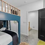 The Modern Cowboy - Hot Tub & Rooftop On Music Row Holiday home Nashville