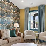 Holiday home The Musgraves - Modern Music Row With Rooftop *