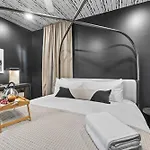 The Modern Cowboy - Hot Tub & Rooftop On Music Row Holiday home Nashville