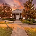 Bright And Cozy Church Conversion1Br