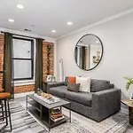 Music City Memories Downtown Nashville - Parking Included