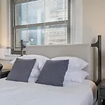 Landing Spectacular 2Bd Gym Apartment