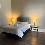 Updated 1br In East Nash-historic Church Building *