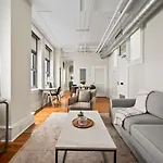 Landing Spectacular 2Bd Gym