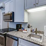 Apartment Updated 1br In East Nash-historic Church Building