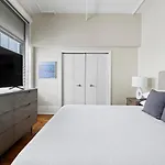 Landing Spectacular 2Bd Gym Apartment Nashville