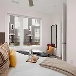 Holiday home King 3br Retreat & 2-car Garage East Nashville
