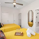 King 3br Retreat & 2-car Garage East