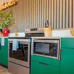 Conway Buyout - 2 Units By Avantstay Holiday home