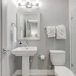 Rooftop Fire Pit + River Views 4br Sleeps 12 Holiday home Nashville
