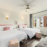 Argyle Rooftop Retreat Nashville