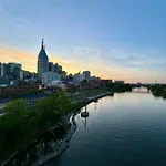 Rooftop Fire Pit + River Views 4br Sleeps 12 *